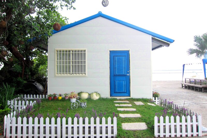 Blue Door Cabin