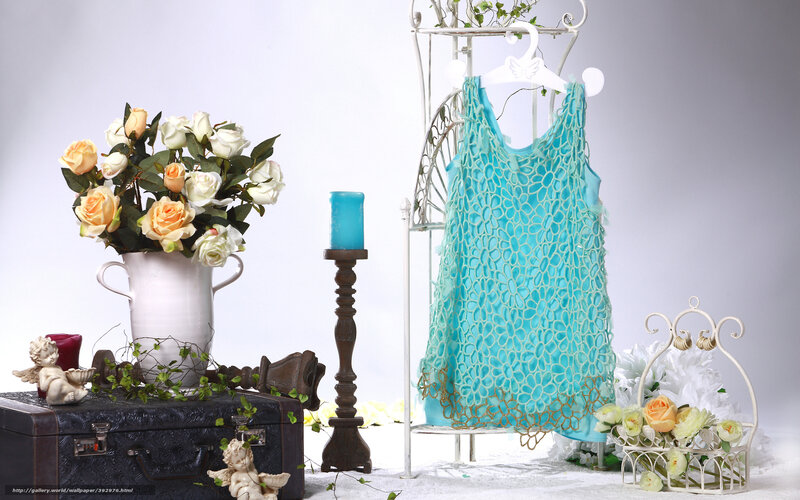 Blue dress with flowers and vintage items