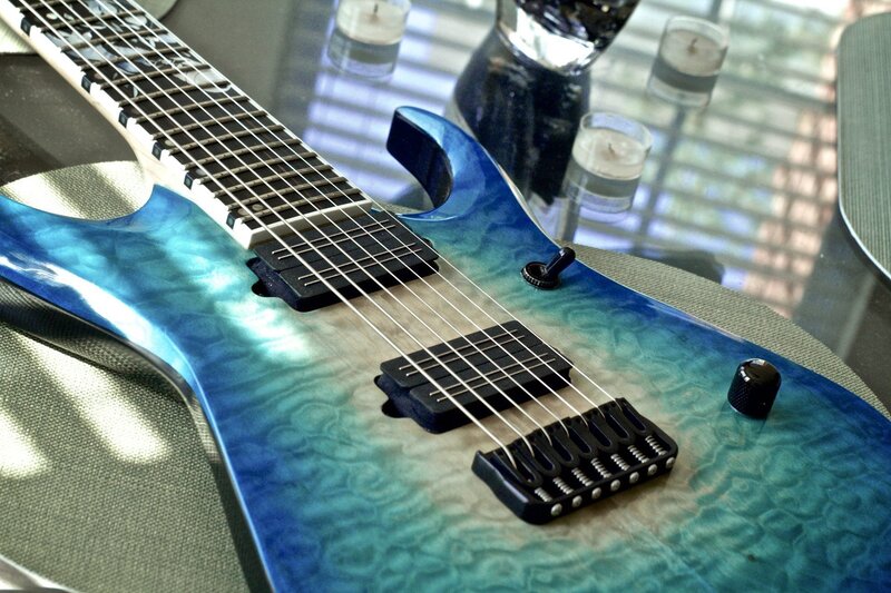 Blue Electric Guitar — Calm