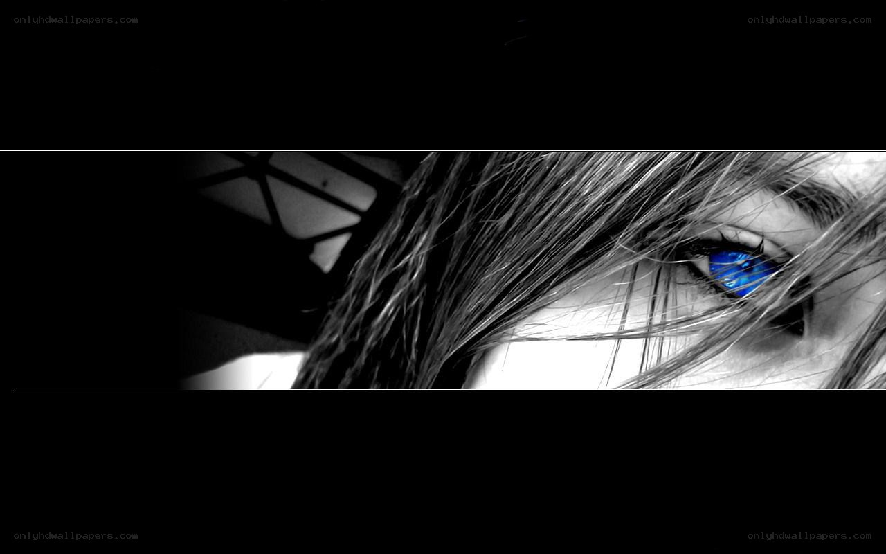 blue eye close-up