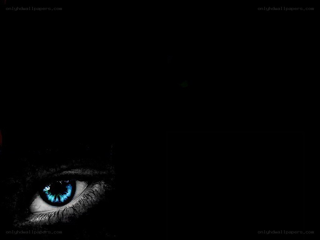 blue eye in darkness
