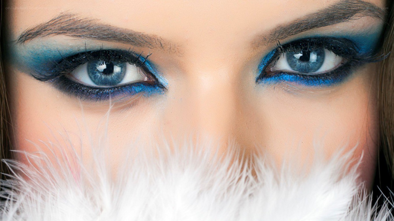 blue eye makeup close-up
