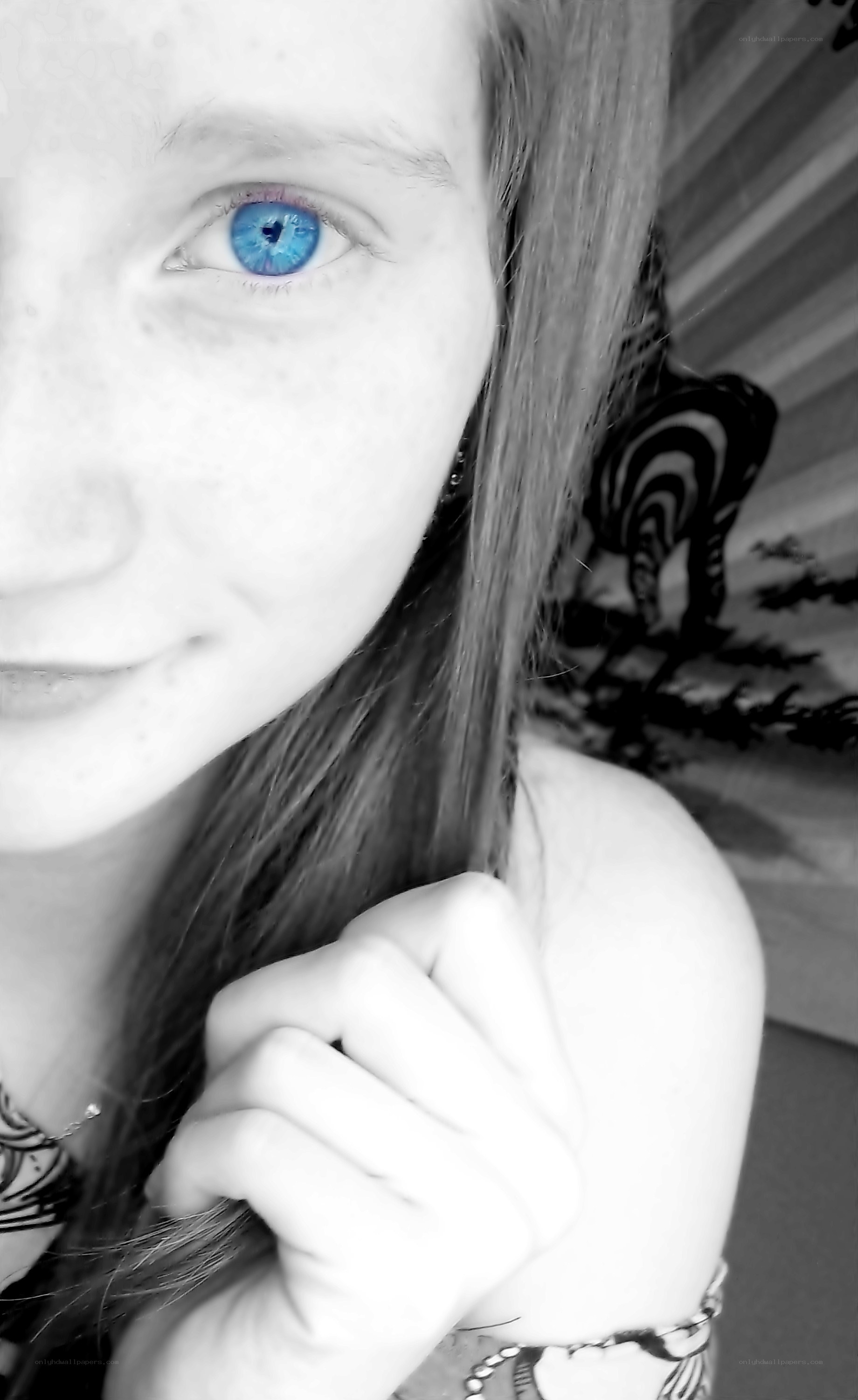 blue eye portrait