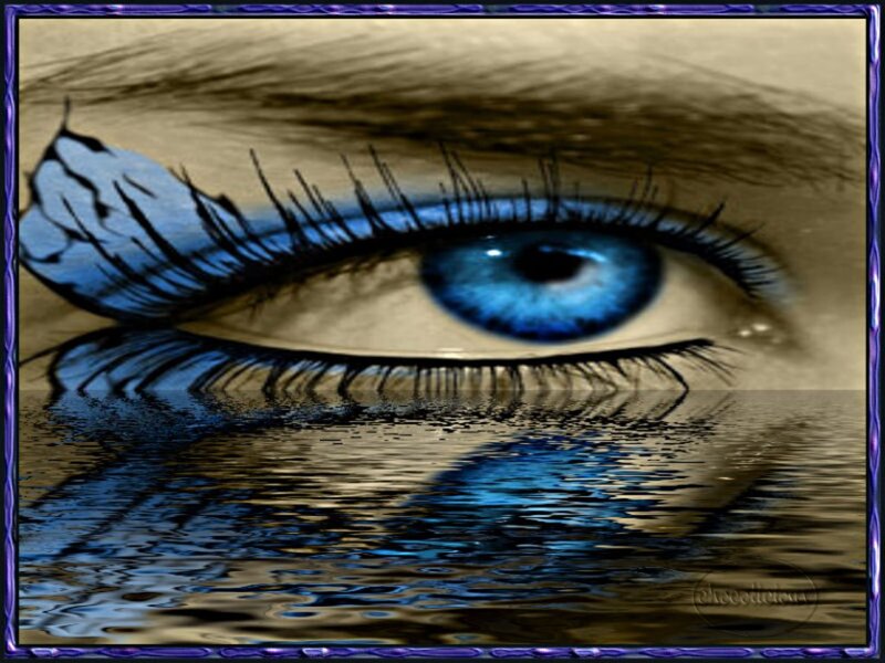 Blue Eye Reflection