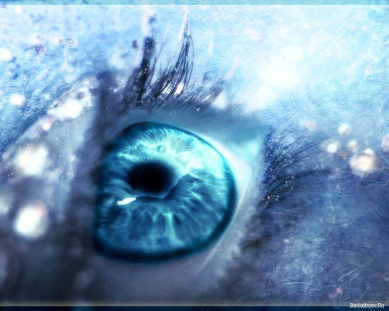 blue eye with frost effect