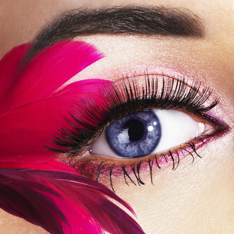 blue eye with pink feather