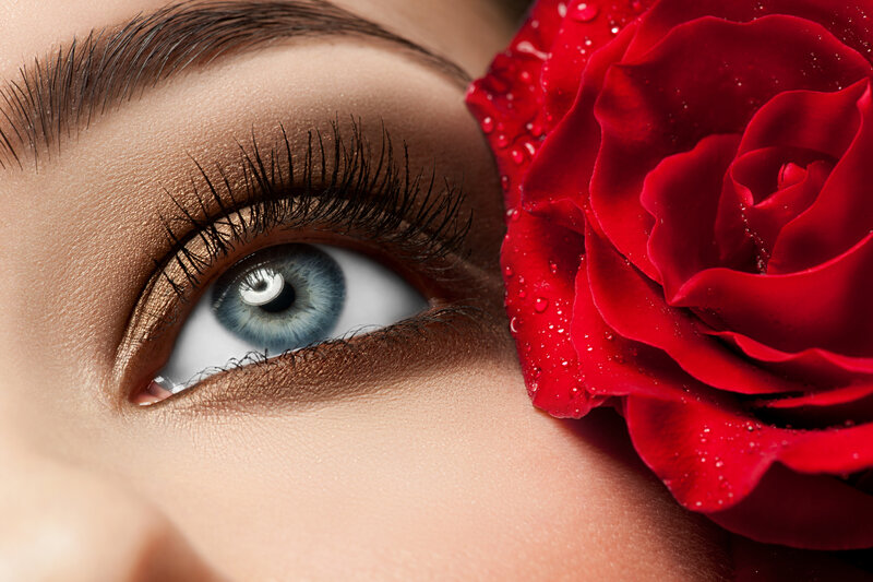 Blue Eye with Rose