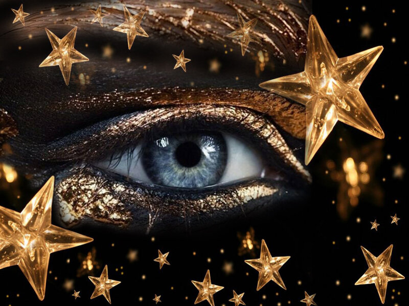 Blue Eye with Star Makeup