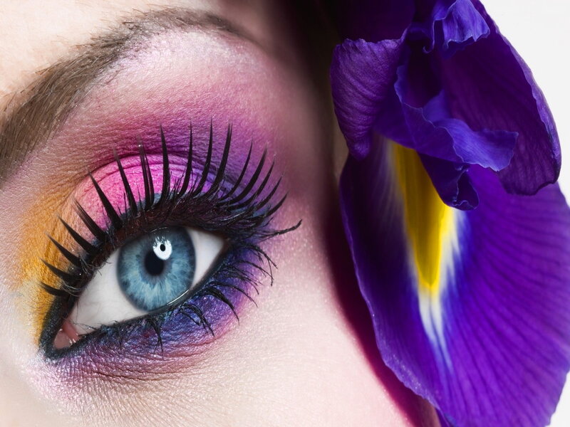 Blue-eyed Woman with Makeup — Purple, Dramatic