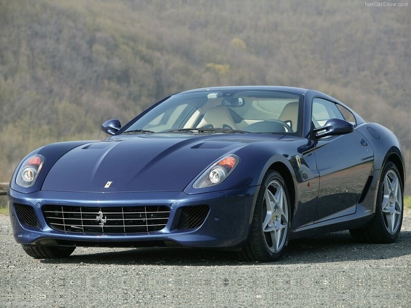 Blue Ferrari 599 GTB Fiorano