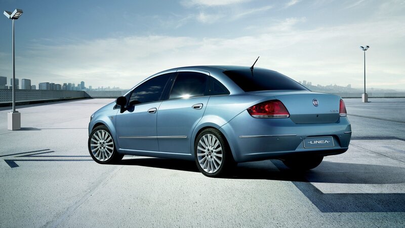 Blue Fiat Linea sedan