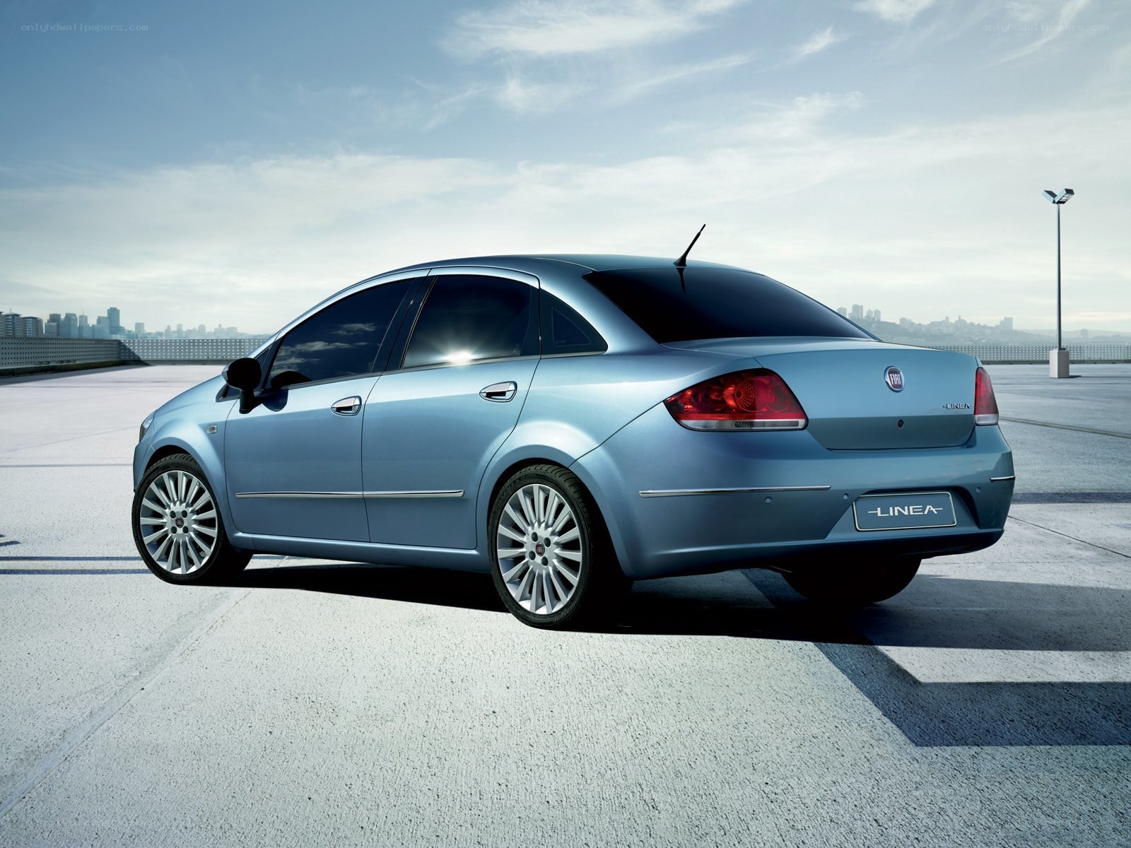 Blue Fiat Linea sedan