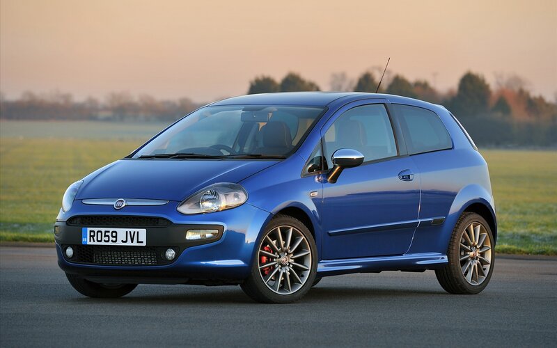 blue fiat punto car