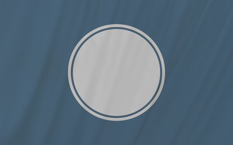blue flag with white circle