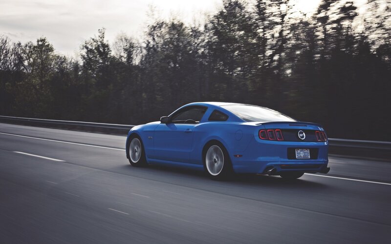 Blue Ford Mustang — Dynamic, Afternoon, Photograph, Car