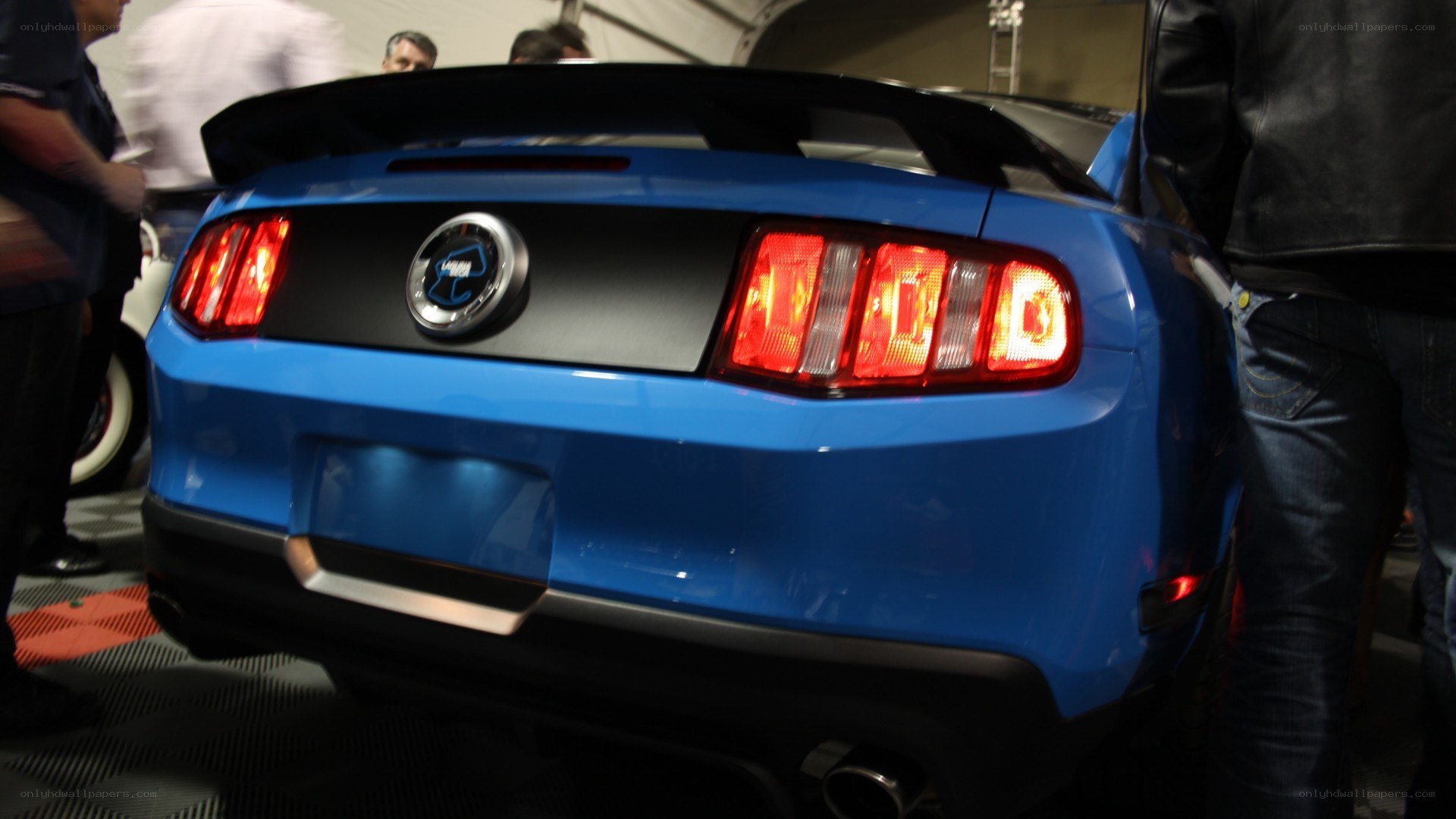 blue ford mustang rear view