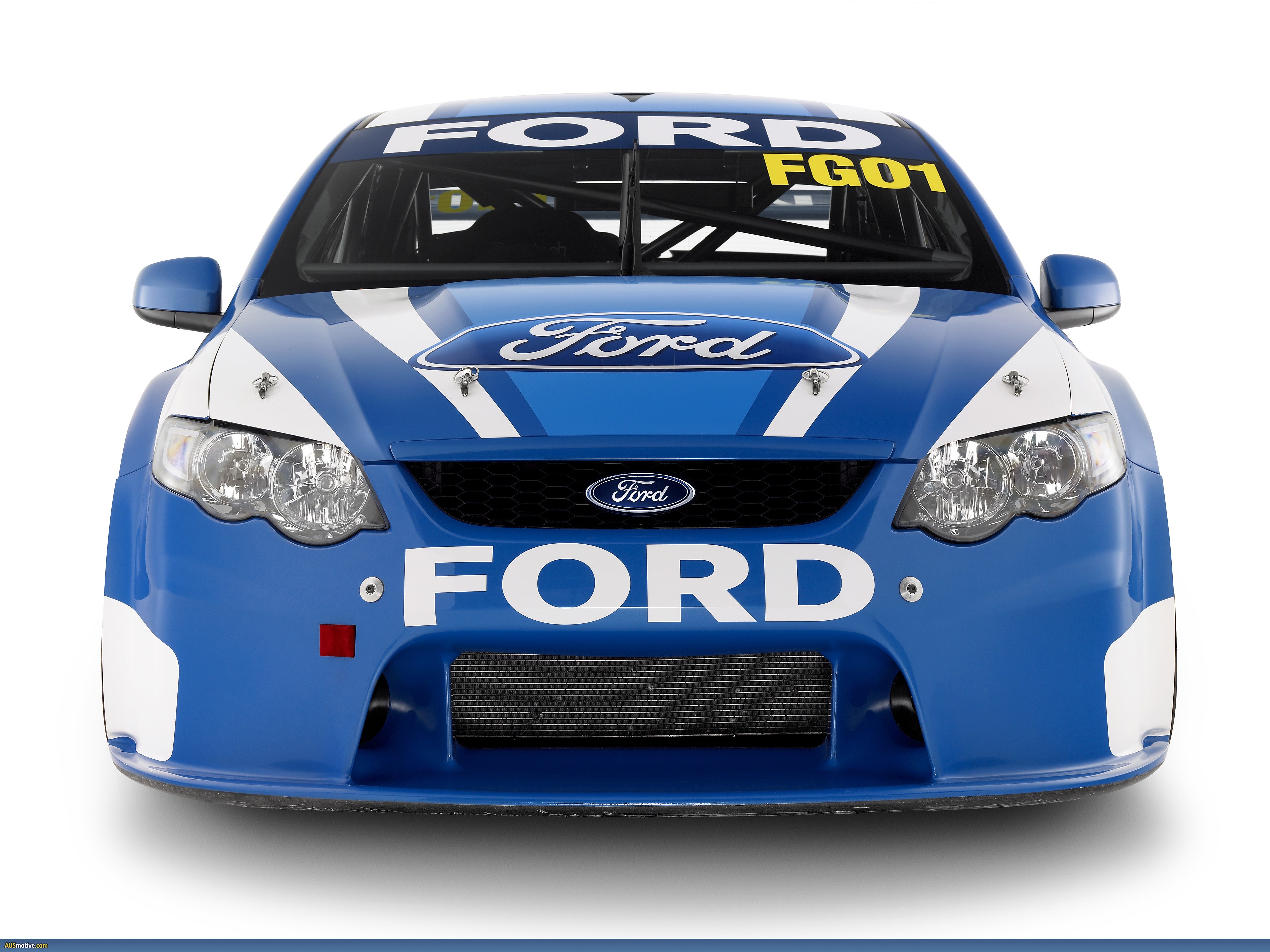 blue ford race car
