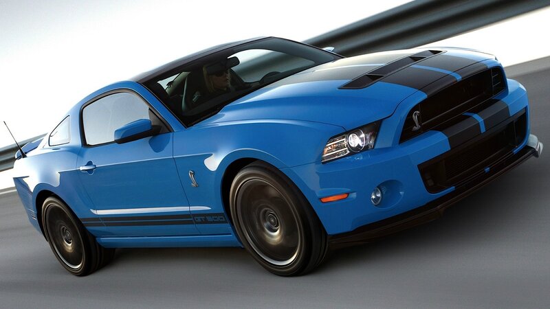 blue ford shelby gt500