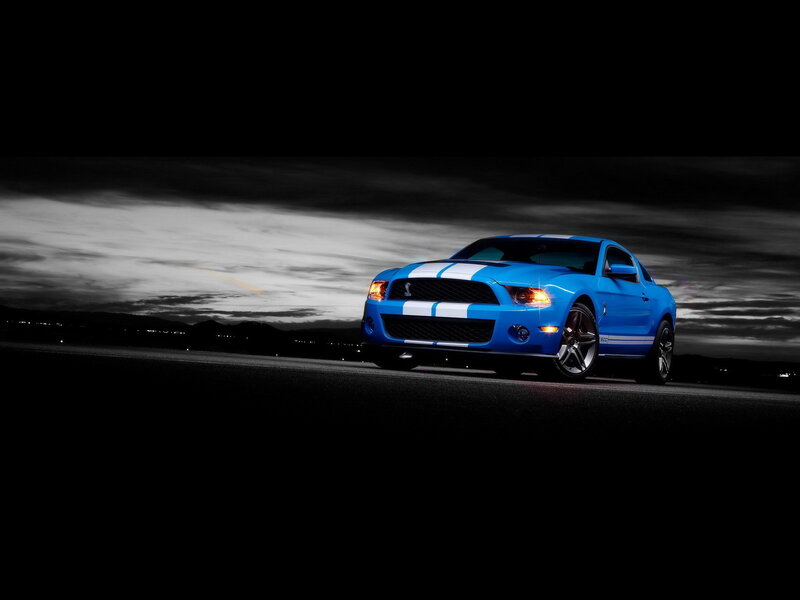 Blue Ford Shelby Mustang — Dramatic