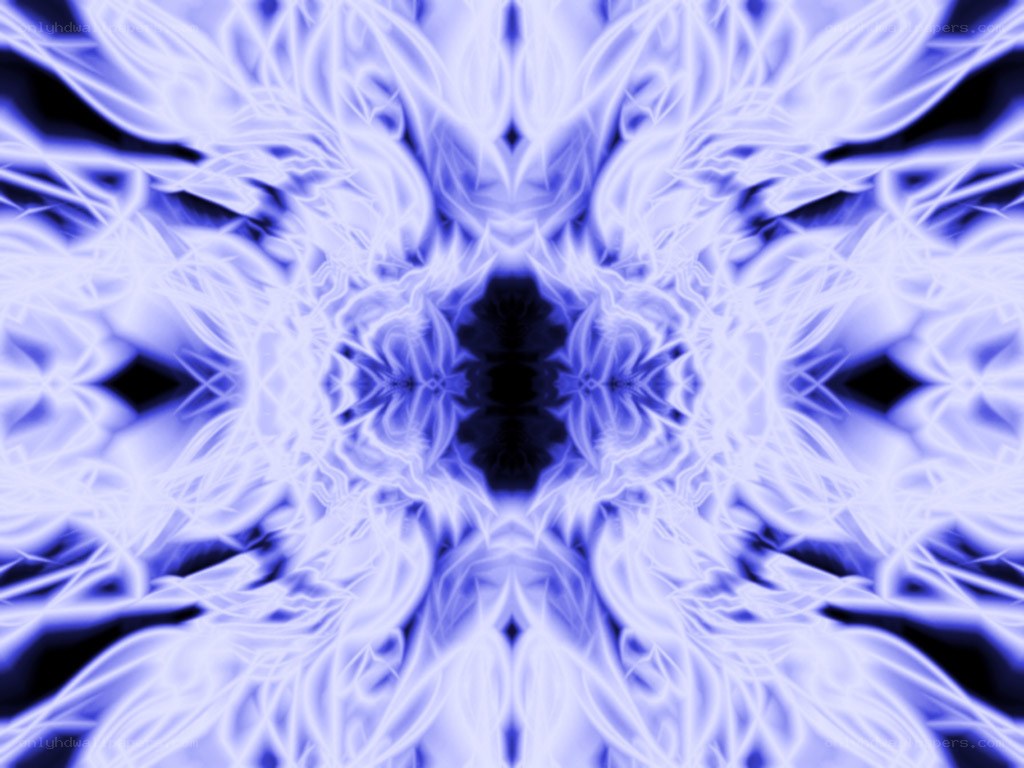 blue fractal symmetry pattern