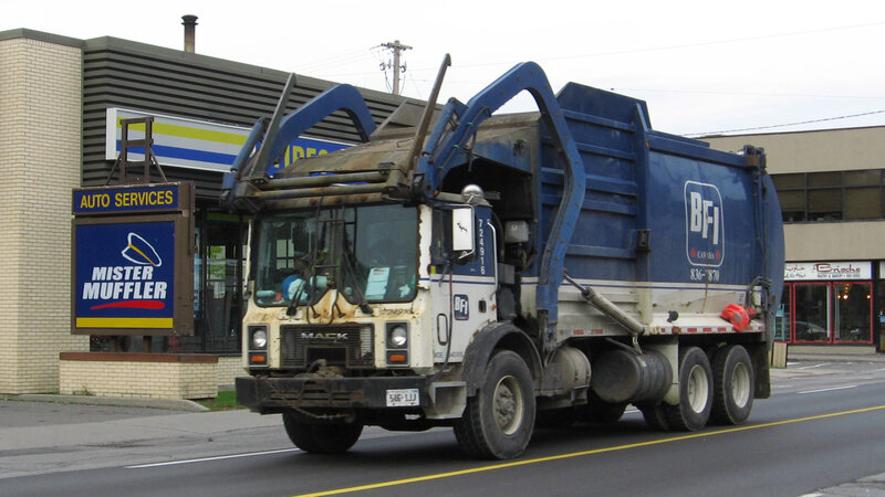 Blue Garbage Truck — Neutral