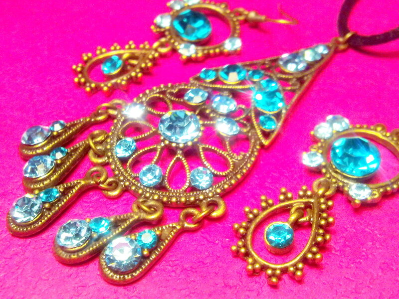 blue gemstone jewelry set
