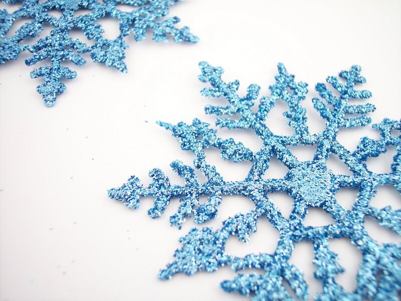 Blue Glitter Snowflakes — Festive