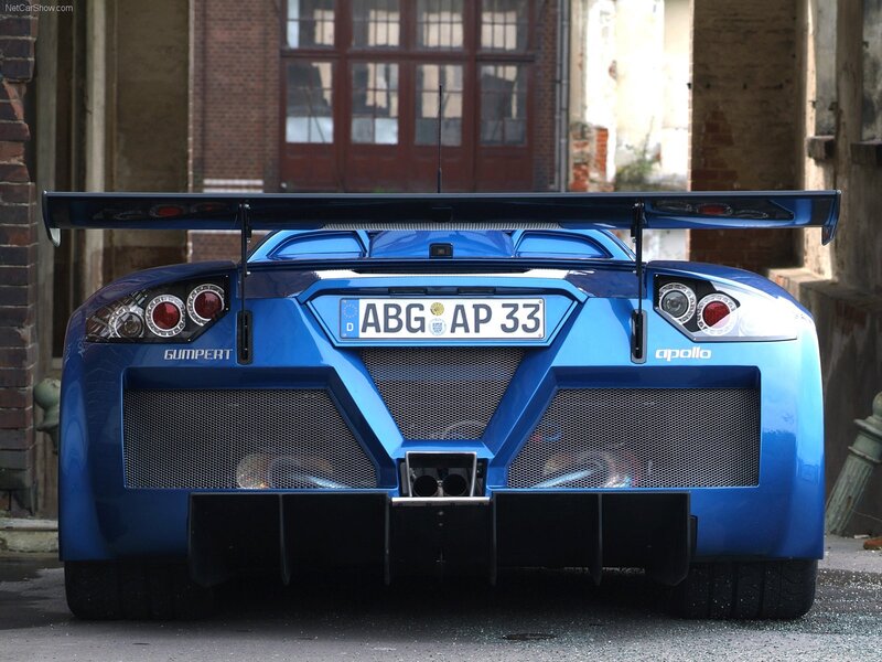 blue gumpert apollo sports car