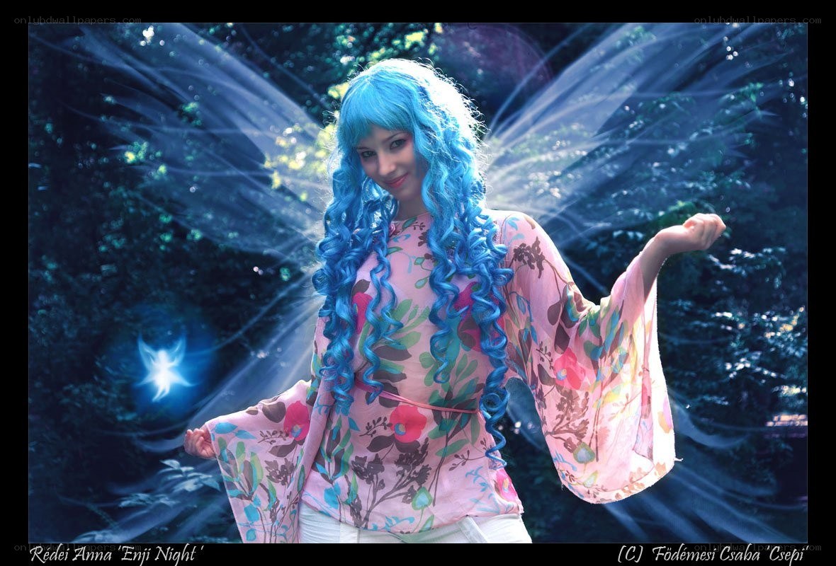 blue-haired fantasy character