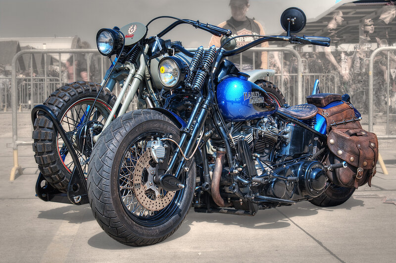 Blue Harley-davidson Motorcycle — Dramatic, Afternoon, Photograph