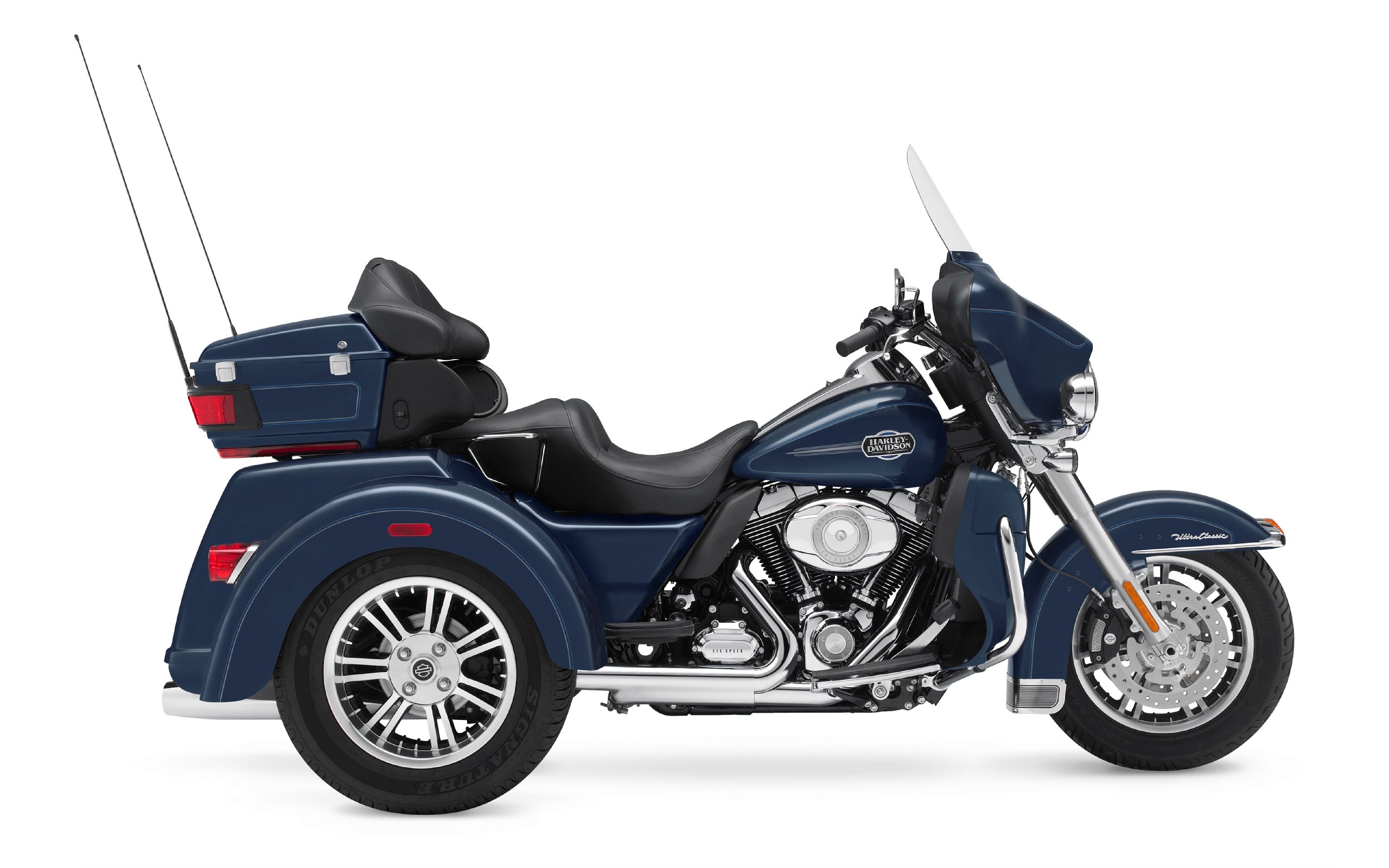 blue harley-davidson trike