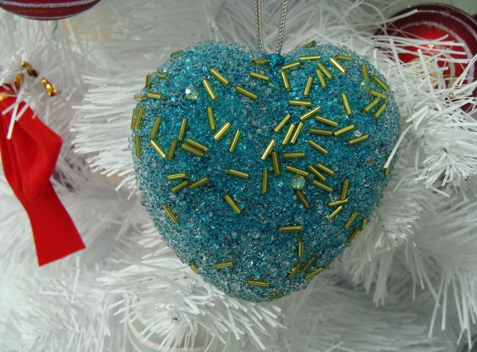 blue heart ornament