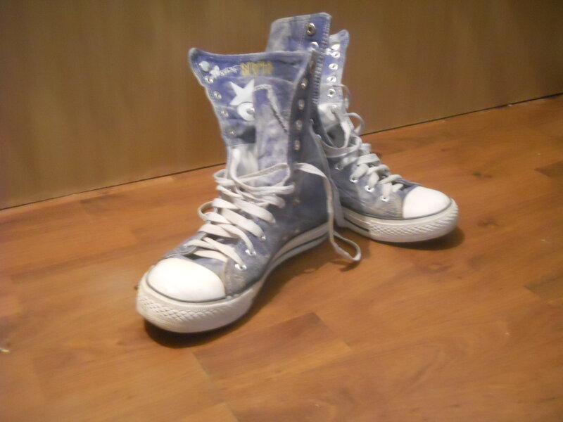 Blue High-top Sneakers
