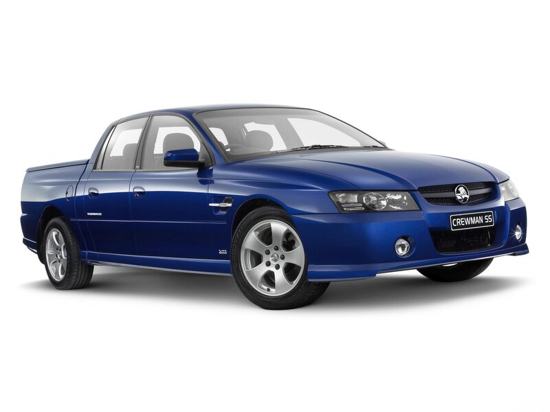 Blue Holden Crewman SS