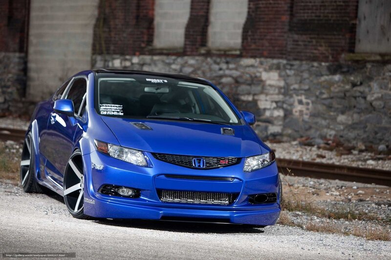 Blue Honda Civic Si — Dramatic, Afternoon