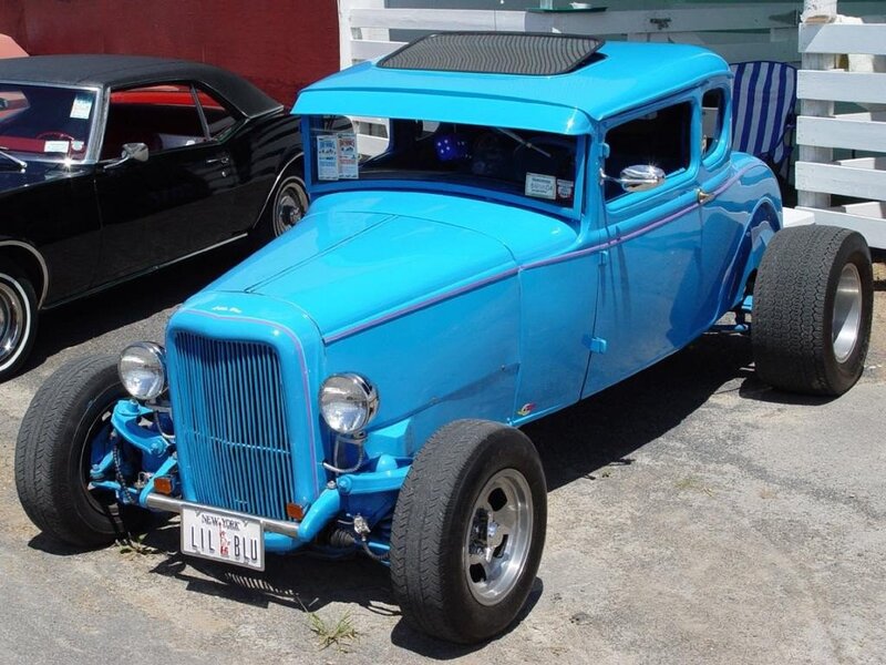 blue hot rod car