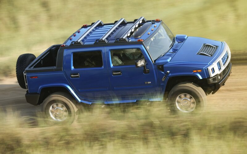 Blue Hummer H2 Suv — Dynamic, Afternoon, Photograph