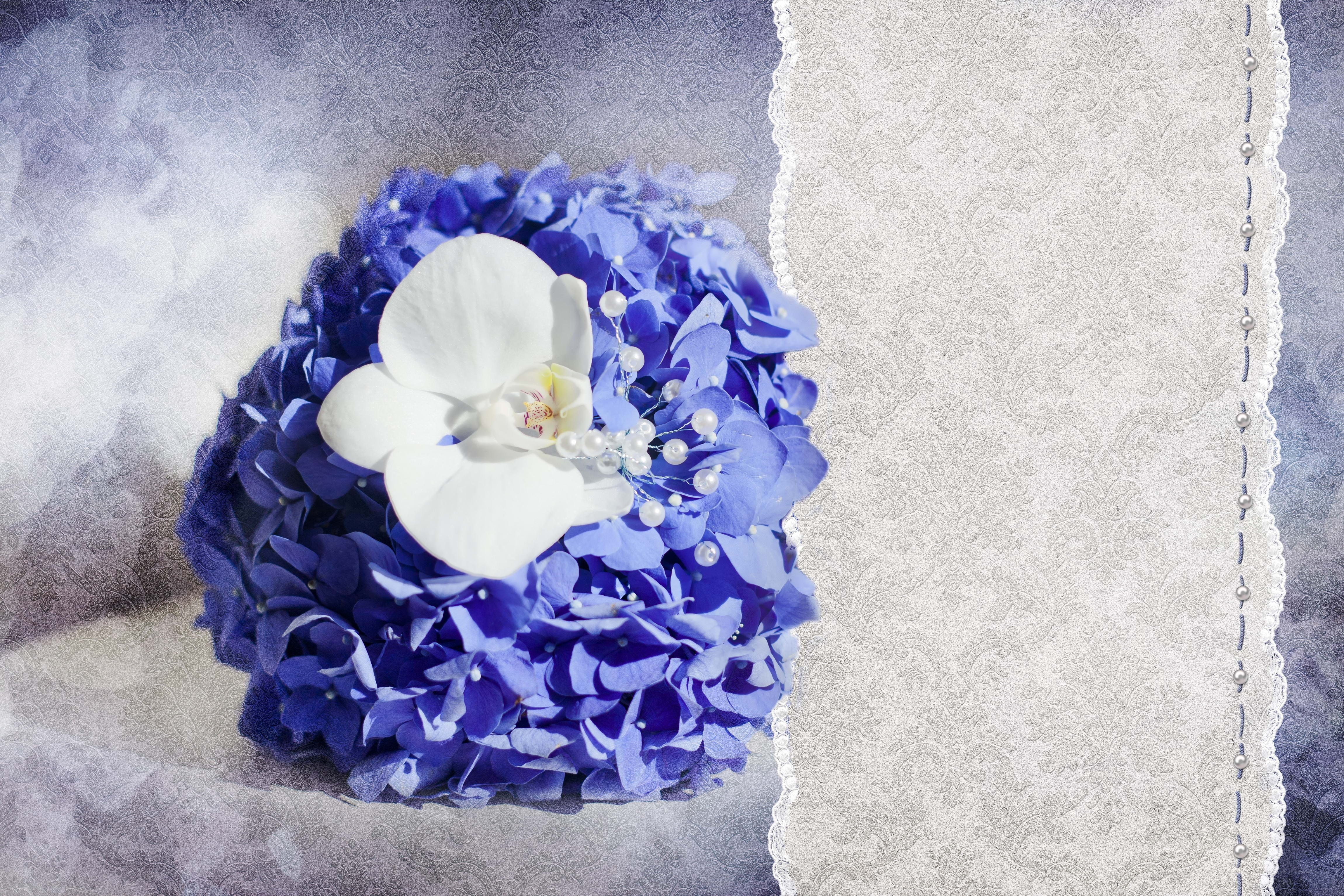 blue hydrangea bouquet