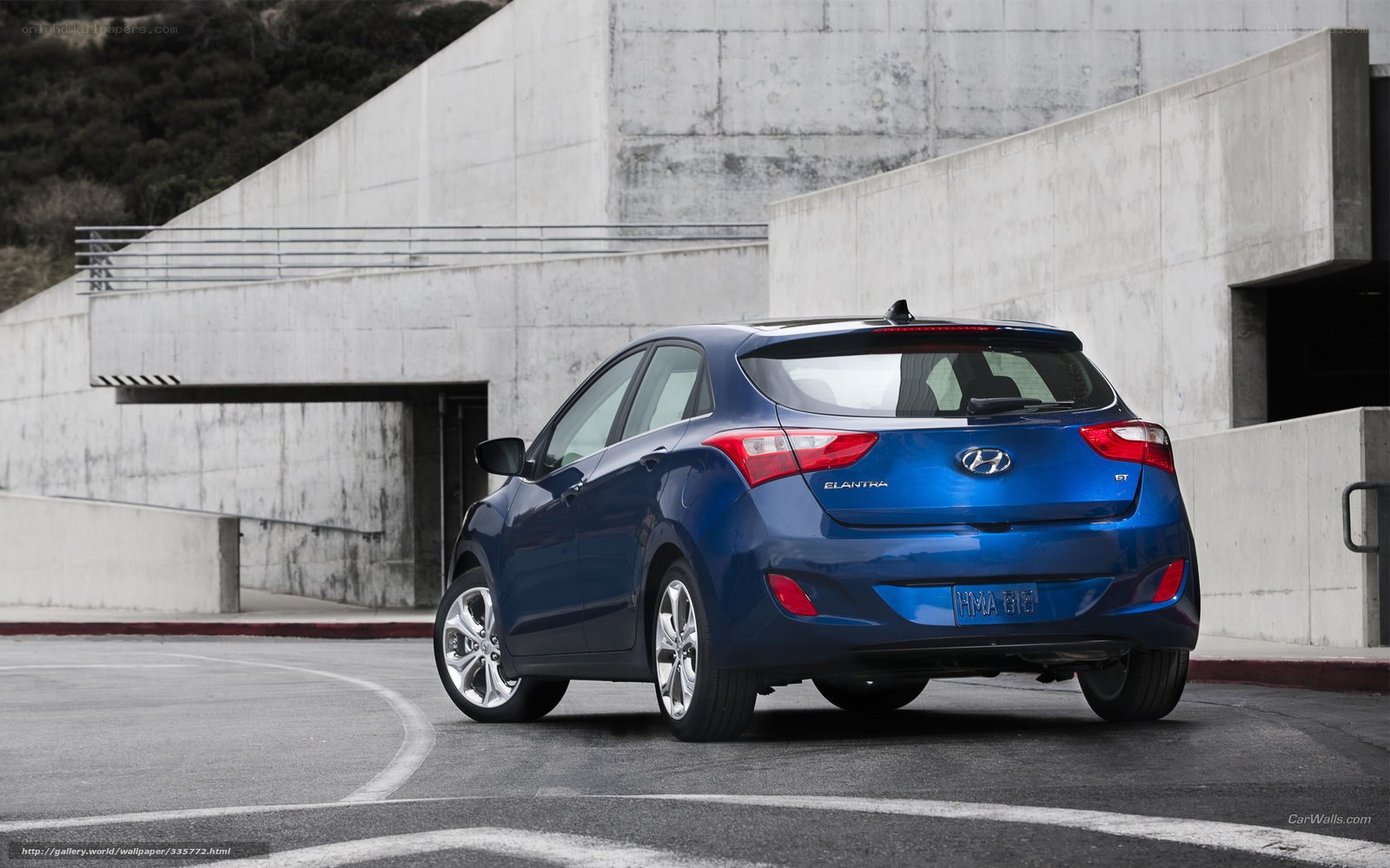 Blue Hyundai Elantra GT