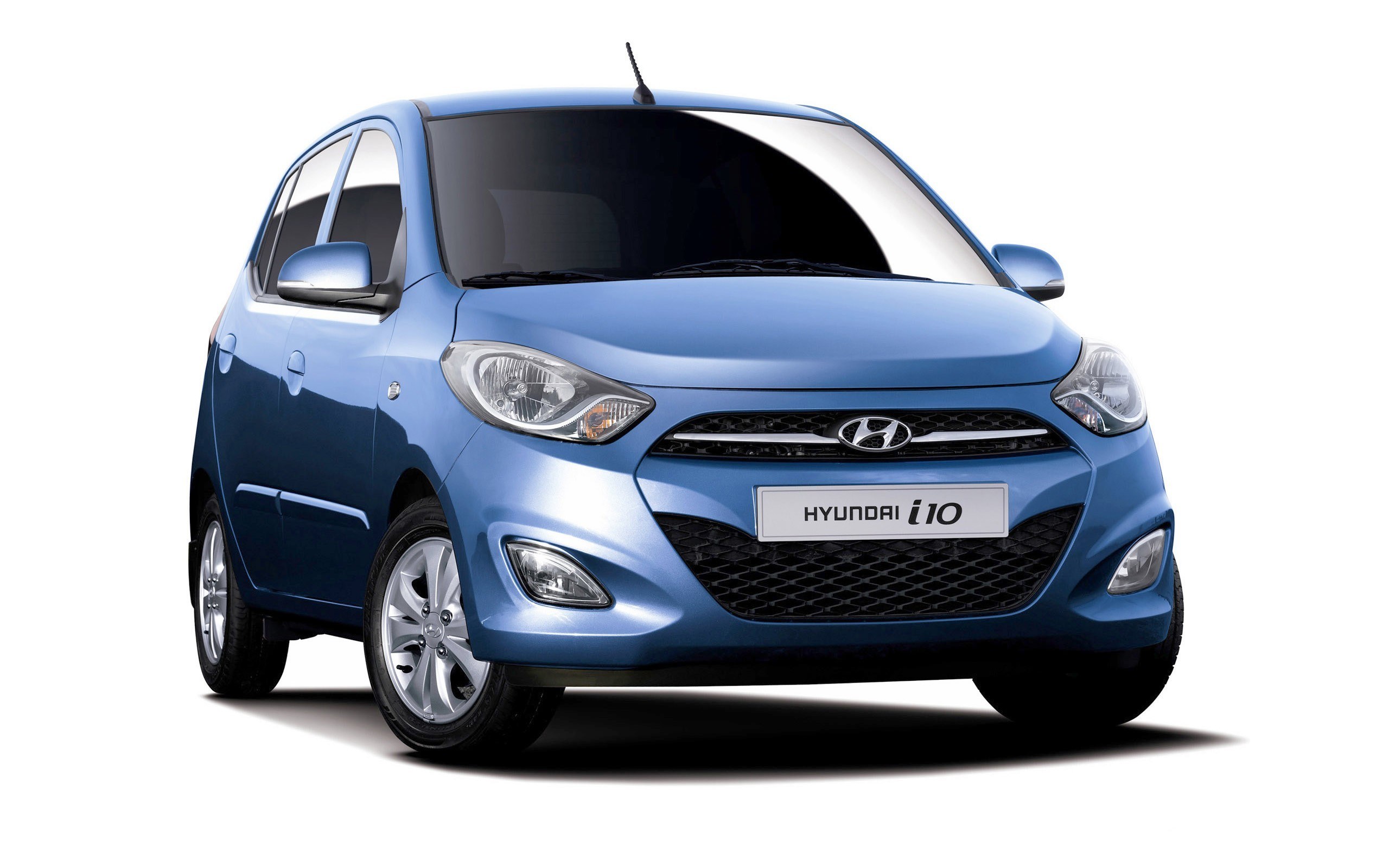Blue Hyundai i10 car
