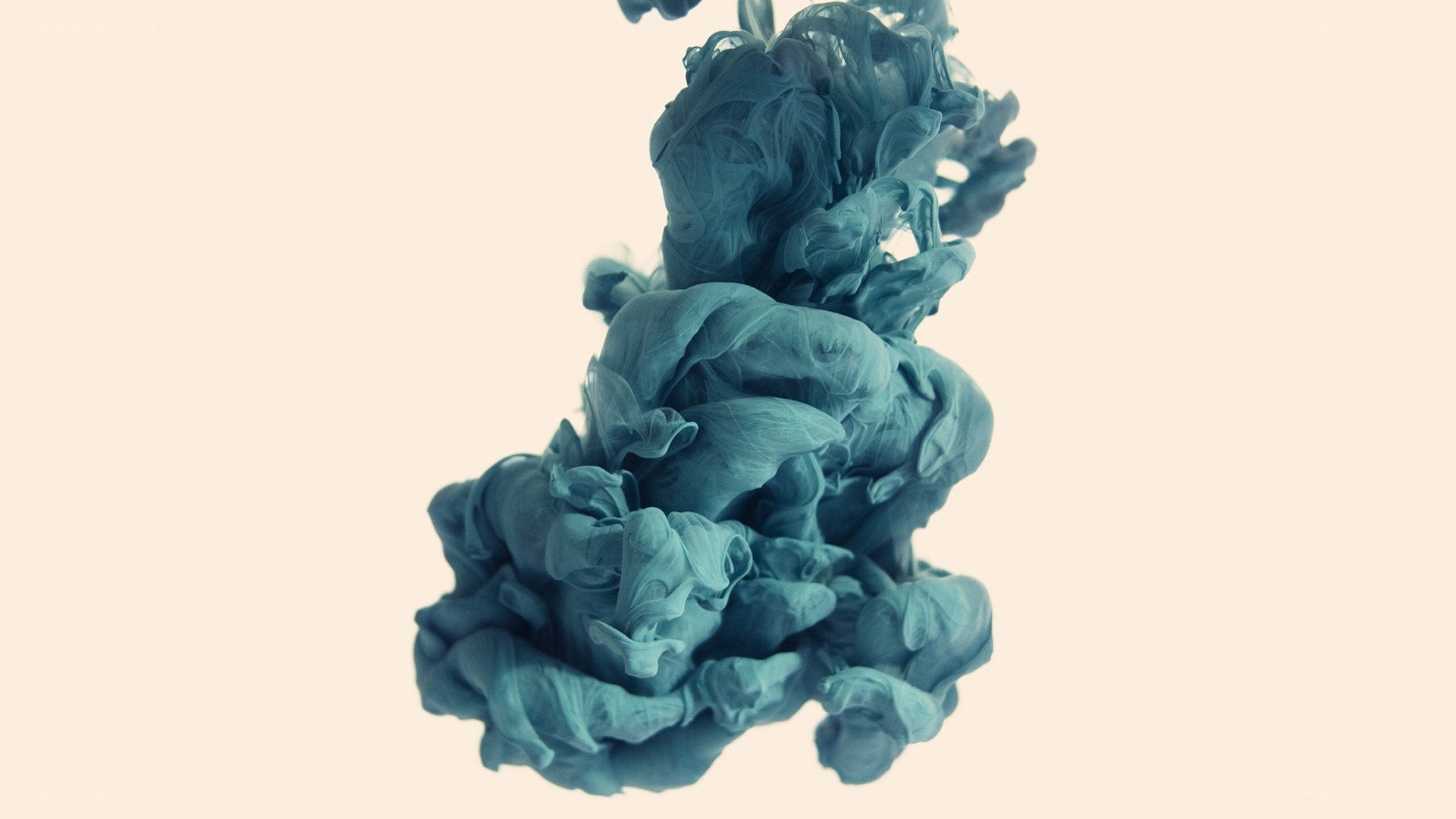 blue ink cloud in water
