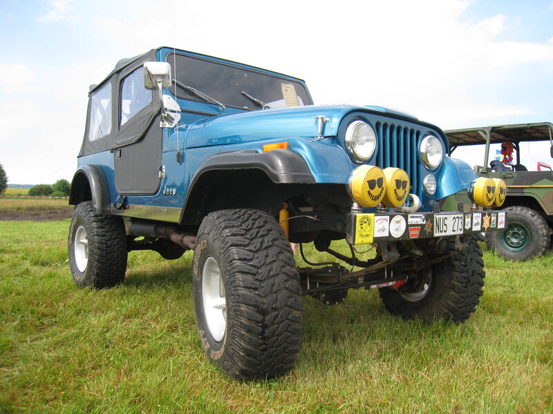 Blue Jeep Wrangler — Outdoor