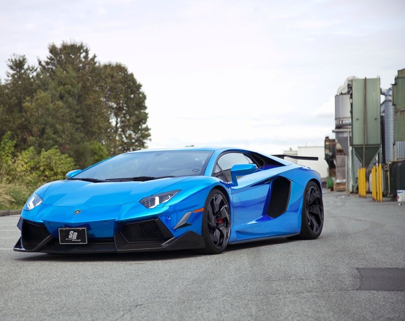 Blue Lamborghini Aventador — Calm, Afternoon