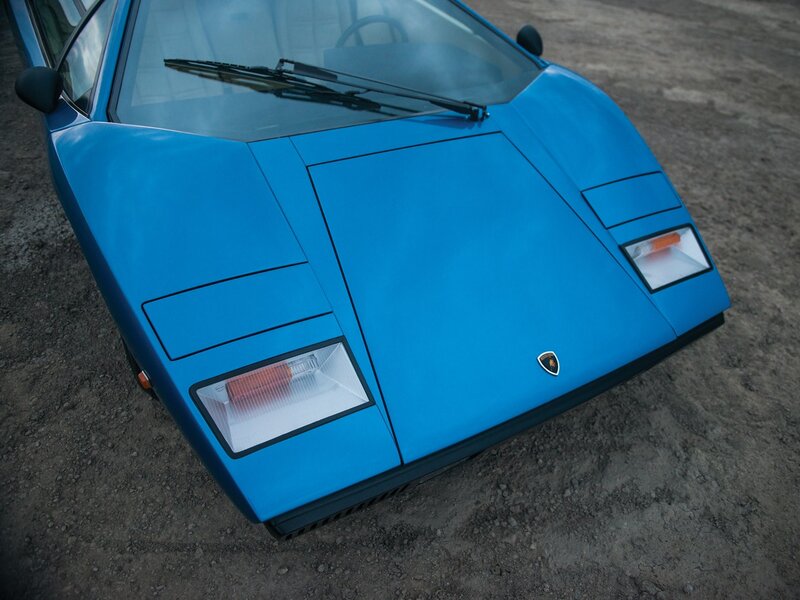 Blue Lamborghini Countach