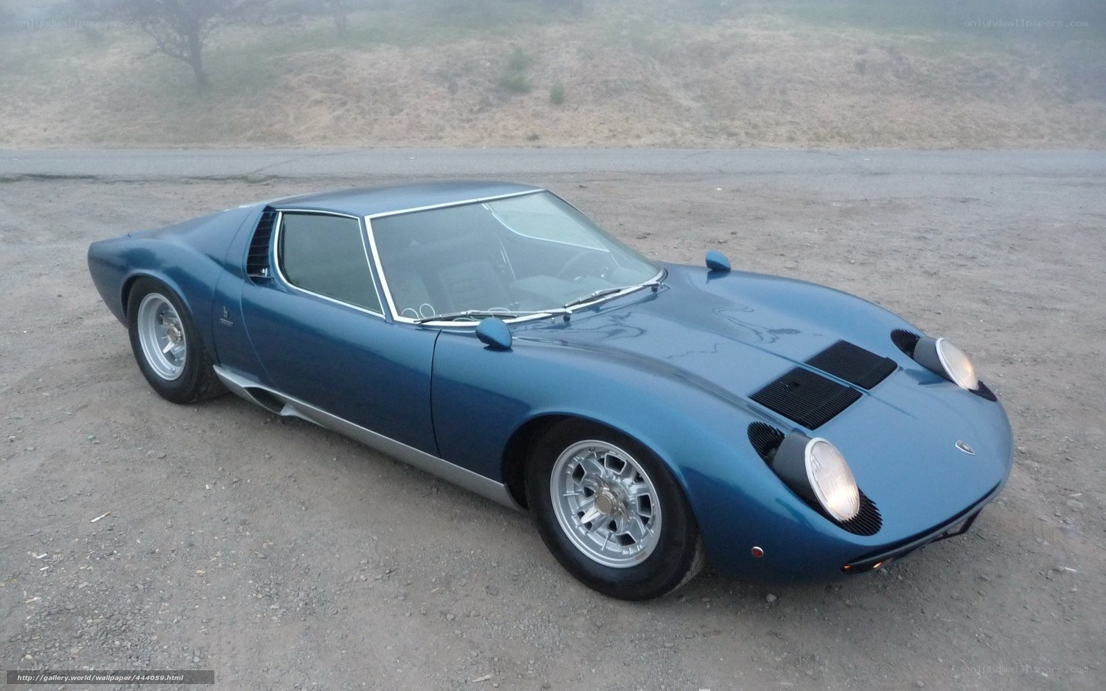 Blue Lamborghini Miura