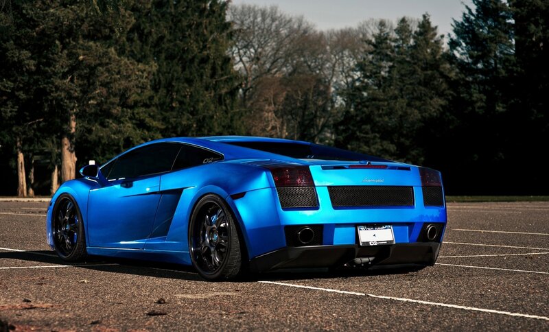 blue lamborghini sports car