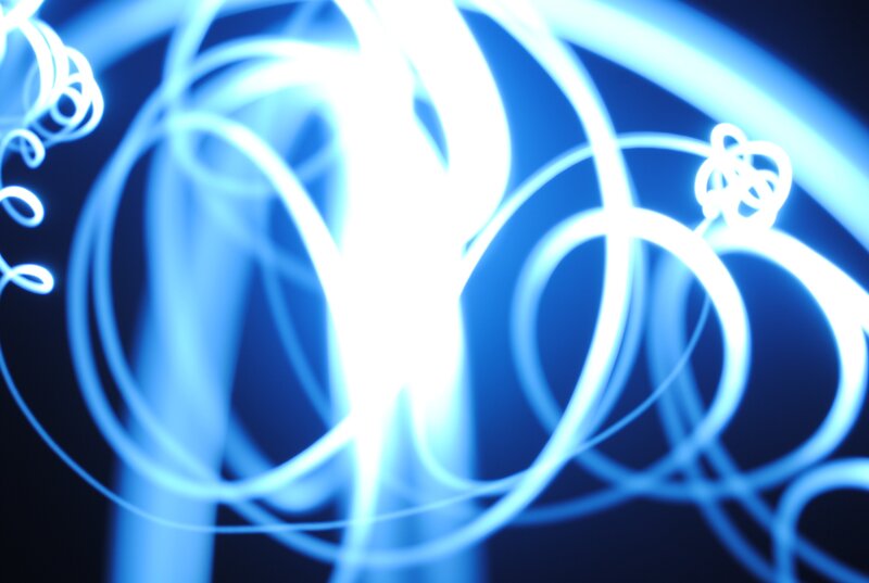 Blue Light Trails — Dynamic, Abstract, Circles