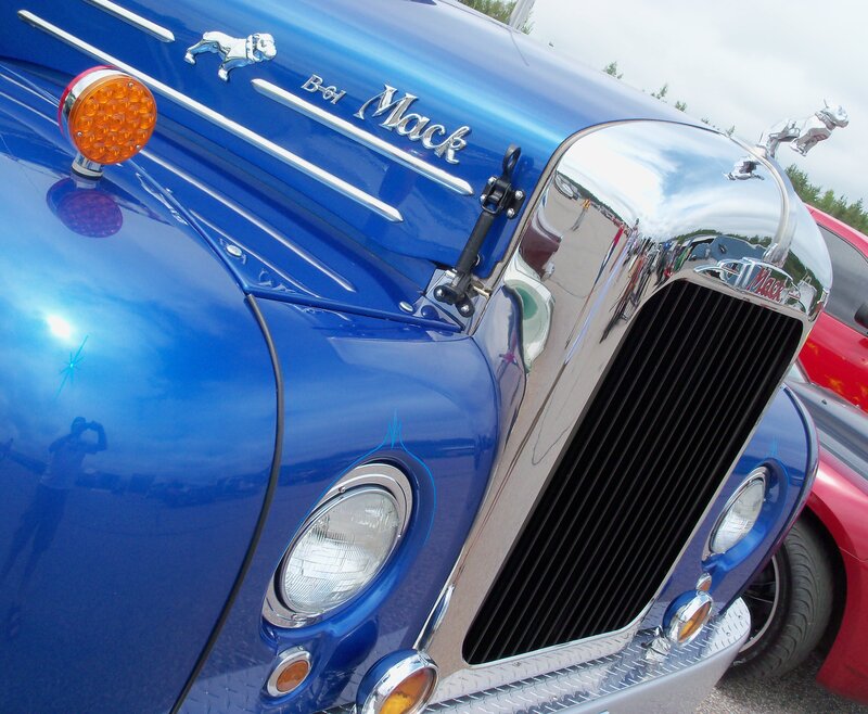 Blue Mack truck front view