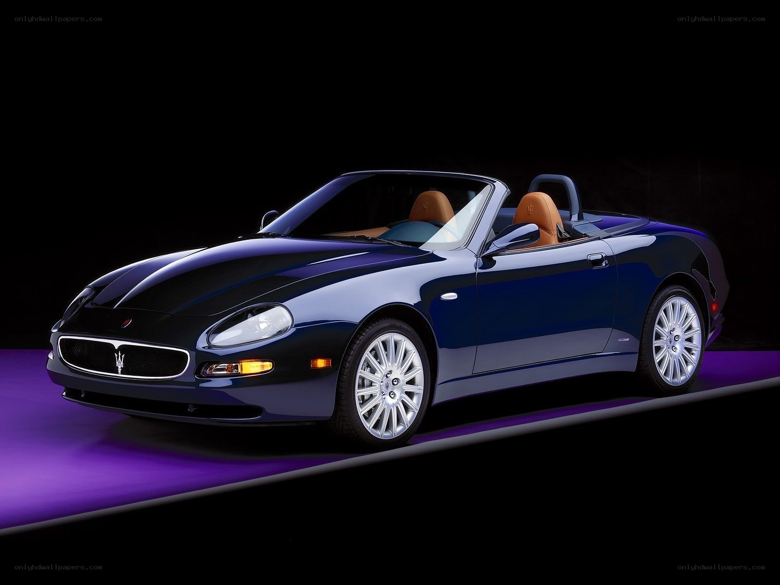Blue Maserati Spyder