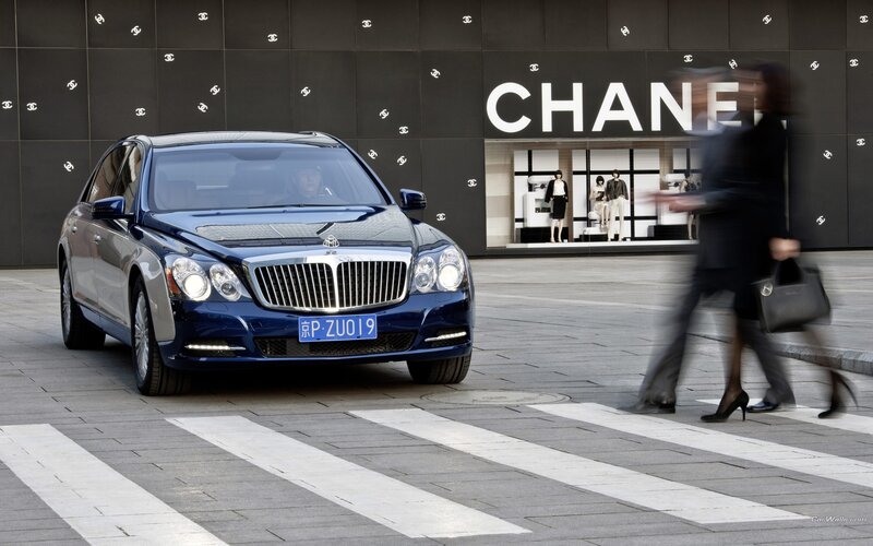 Blue Maybach in front of Chanel